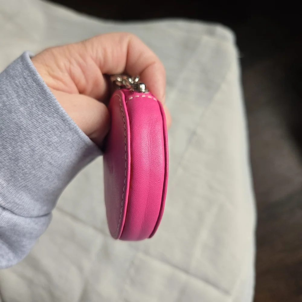 Vintage Coach Peace Symbol Coin Purse - Picture 3 of 6